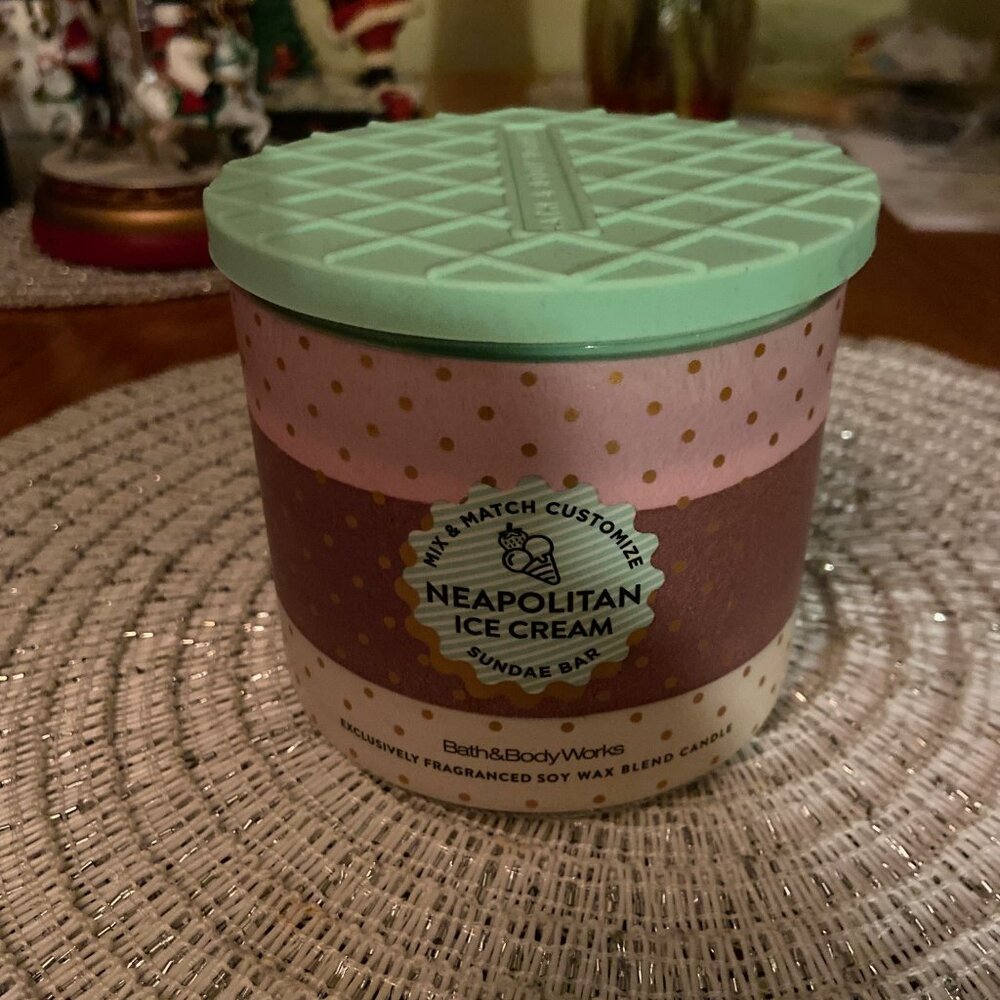 Bath and Body Works Candle